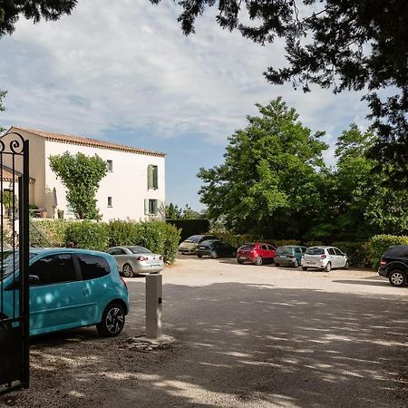 Hotel Restaurant Le Clos De Pradines Saint-Quentin-la-Poterie Exterior foto